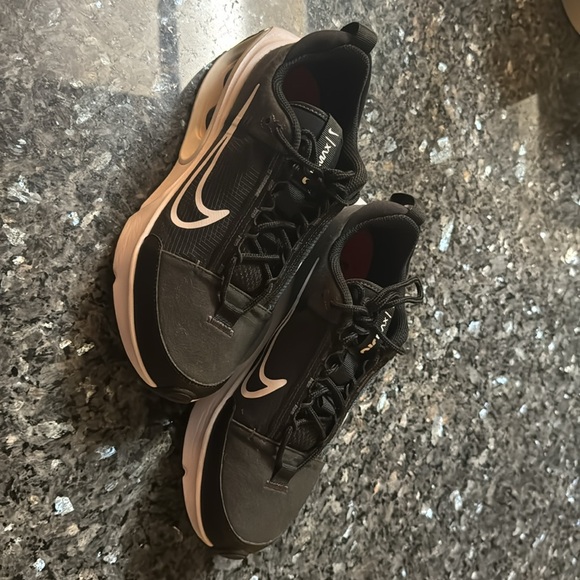 WMNS AIR MAX INTERLOCK 'BLACK WHITE Size 8.5 - Picture 2 of 9